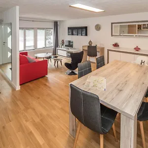 Point Cardinal Apartment Geneva